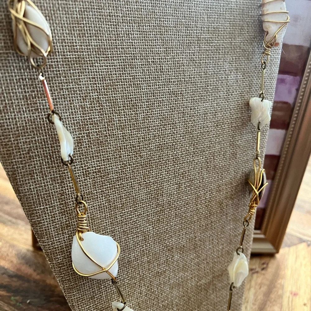 Handmade Shell Necklace - Picture 3 of 5